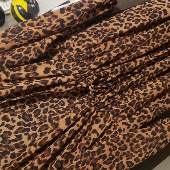 β₯οΈNew boutique leopard print kimono - Picture 8 of 12